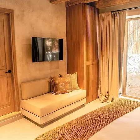 Moderna Mansion Colonial En El Barrio Getsemani Holiday home